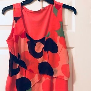 Sleeveless colorful spandex shirt